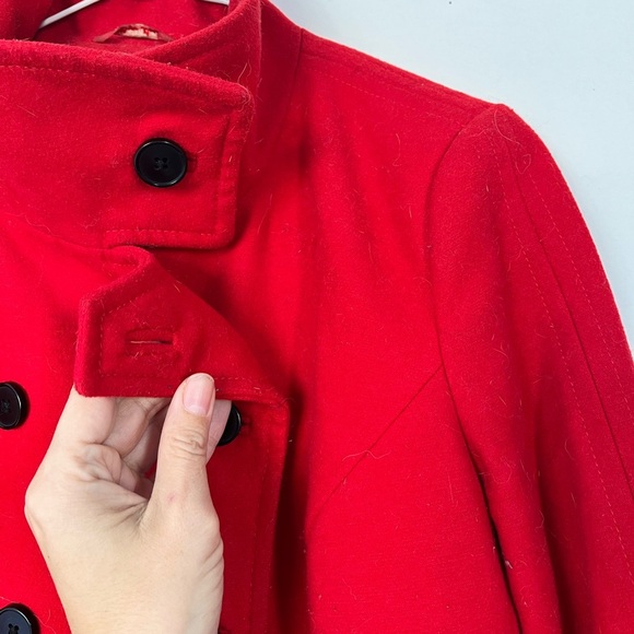 Woman Zara Bold Red Trench Coat. Perfect for cool/cold weather - Picture 6 of 14
